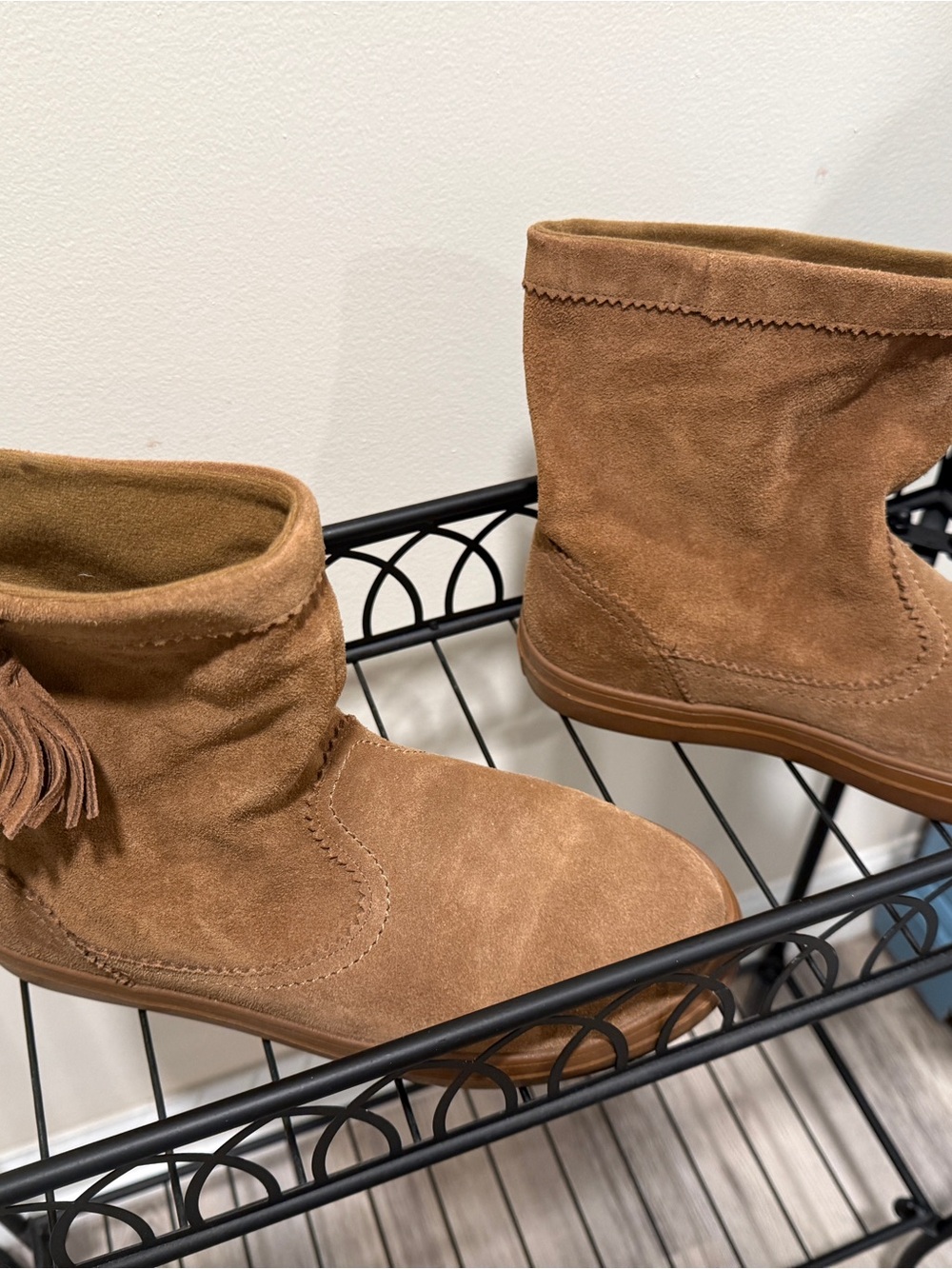 CROCS Women's Suede Tassel Ankle Boots - Tan